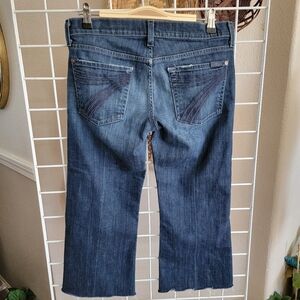 7 FOR ALL MANKIND DOJO CUT OFF INTO CROP JEANS SZ 28 CUTE